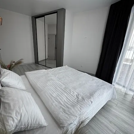 в жк Okruzhna Hall окружна кульпарківська Apartmán