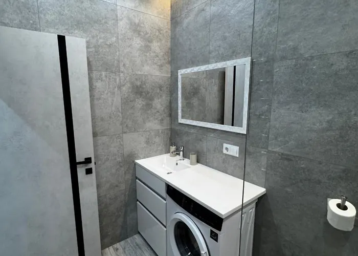 в жк Okruzhna Hall окружна кульпарківська *