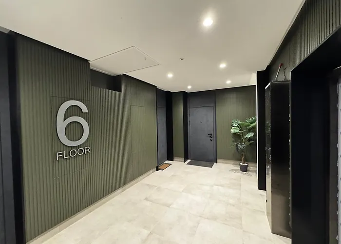 Apartmán в жк Okruzhna Hall окружна кульпарківська *